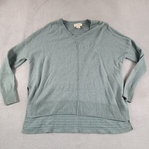 Jessica Simpson Women's V-Neck Sweater in Green